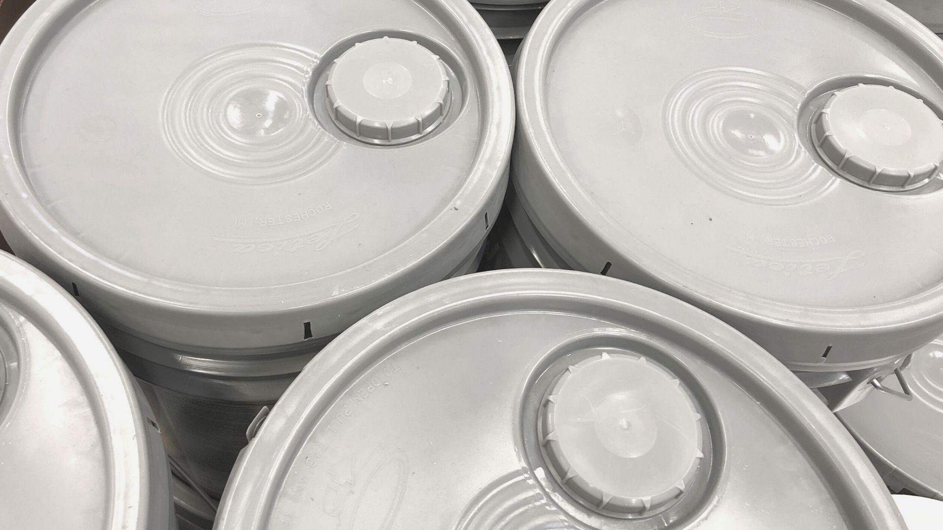 sistema fibersals poliéster flexível não é vendido em baldes