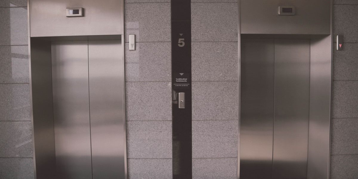 manutenção condominial periodicidade para manutenção de elevadores no condomínio