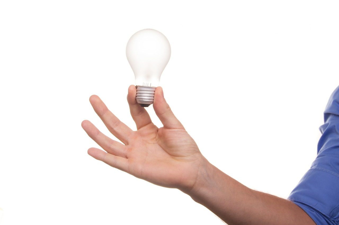 como economizar energia na indústria