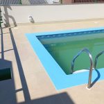 impermeabilização em terraço com acabamento agregado sistema fibersals poliéster flexível