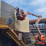 Impermeabilização de tanque clarificador com poliéster flexível Sistema Fibersals