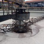 Impermeabilização de tanque clarificador com poliéster flexível Sistema Fibersals