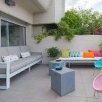 como escolher os melhores móveis para decorar terraços e varandas