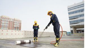 Serviço profissional de impermeabilização evita bolhas