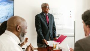 Organize um apresentação concisa e estratégica