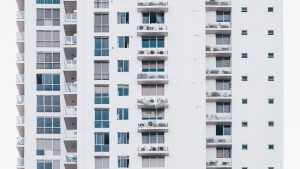 Ignorar a impermeabilização em condomínios é comprometer a estrutura das edificações