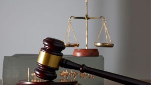 O laudo para fins judiciários é elaborado para instruir processos legais